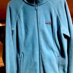 Columbia fleece sweatshirt. Zip up